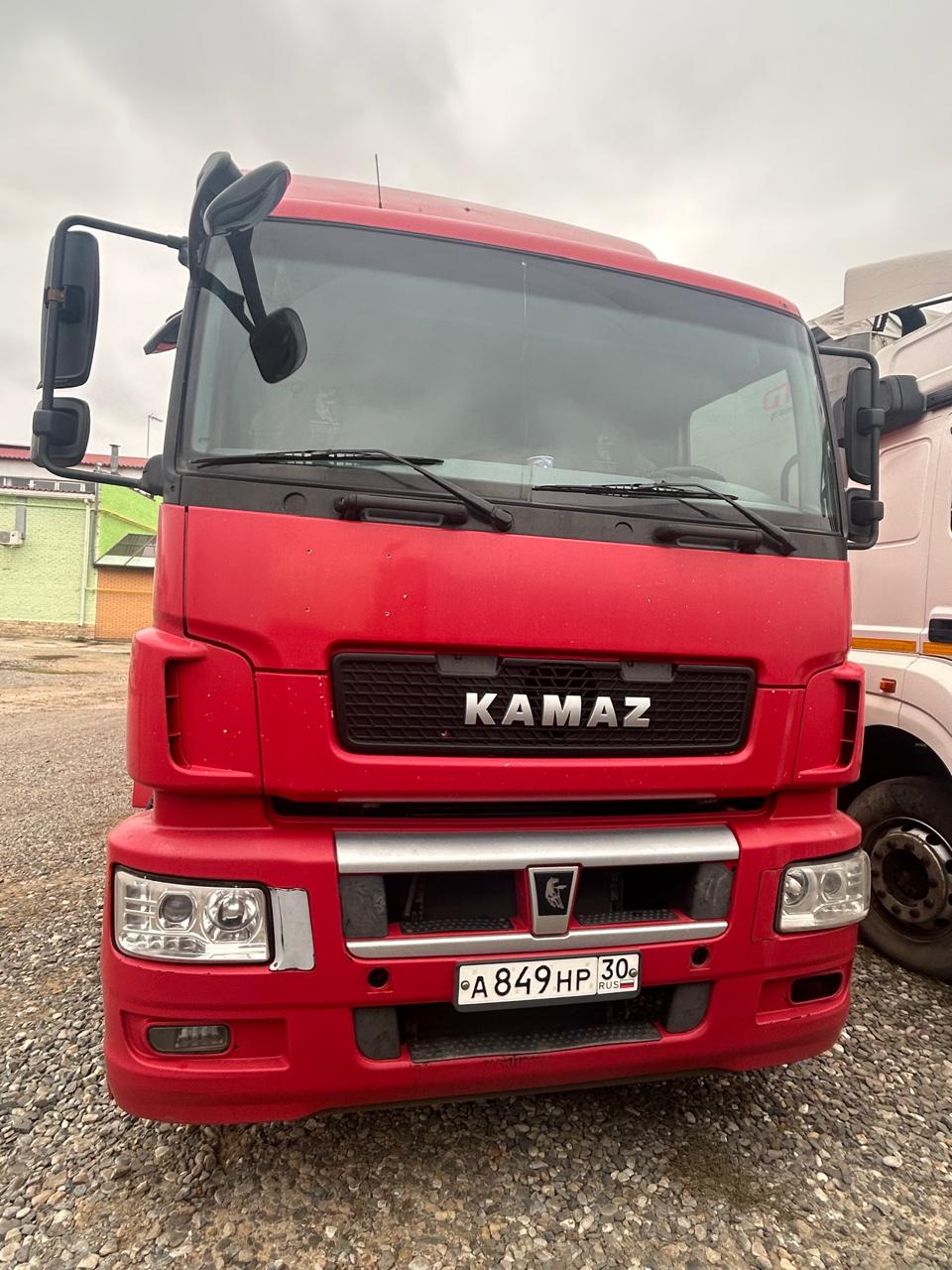 КамАЗ 5490 4x2 Седельный тягач