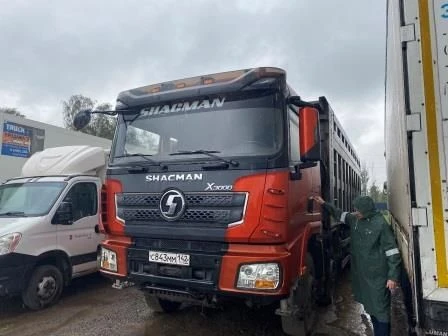 Shacman SX33186T366