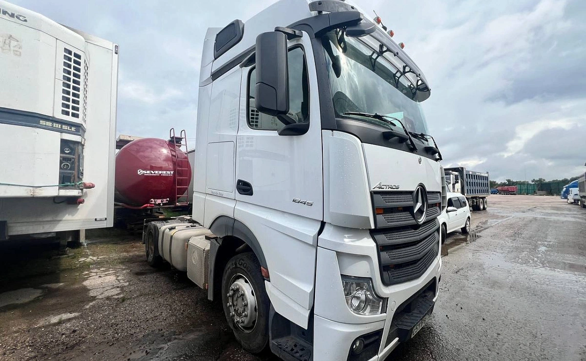 MERCEDES-BENZ Actros
