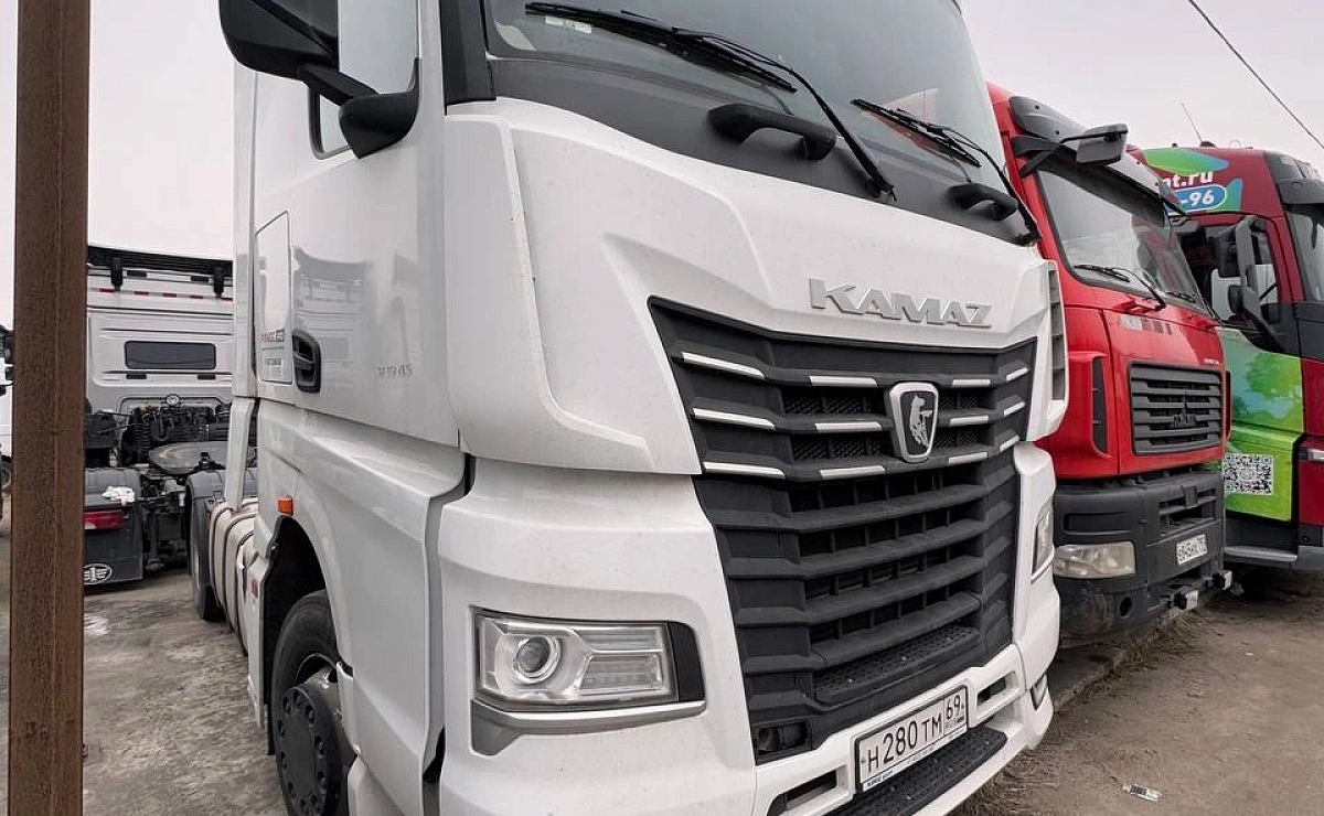 КАМАЗ 54901